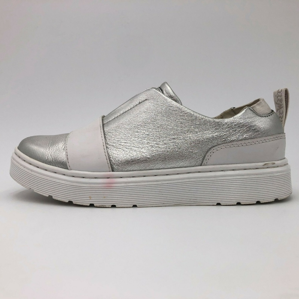 Dr. Martens Lylah Loafer Flats Sneakers